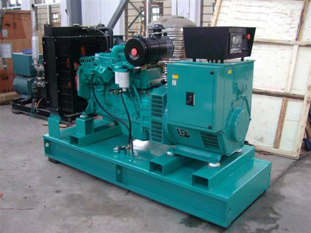 纳溪200kw康明斯柴油发电机组图片 纳溪200kw康明斯柴油发电机组图片